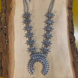 Lucky Brand Squash blossom necklace. 🍀